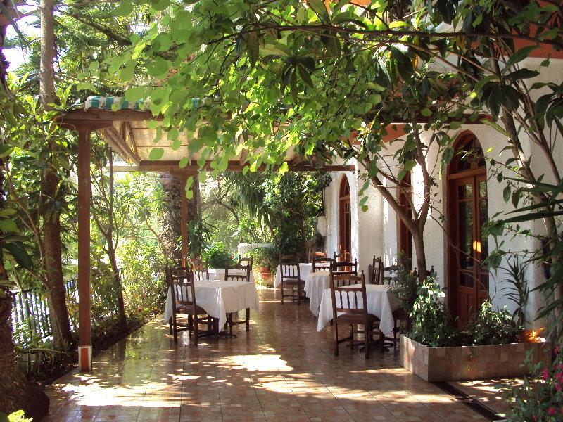 Alexandros B Hotel Nikiana Exterior photo